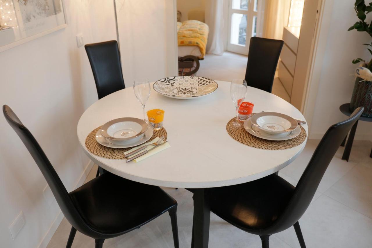 Siena Uptown - Sabrina'S Charming Apartment エクステリア 写真