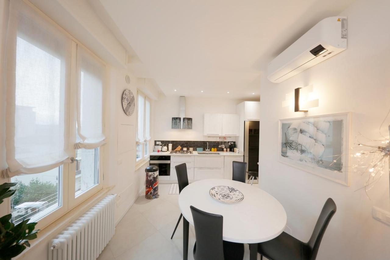 Siena Uptown - Sabrina'S Charming Apartment エクステリア 写真